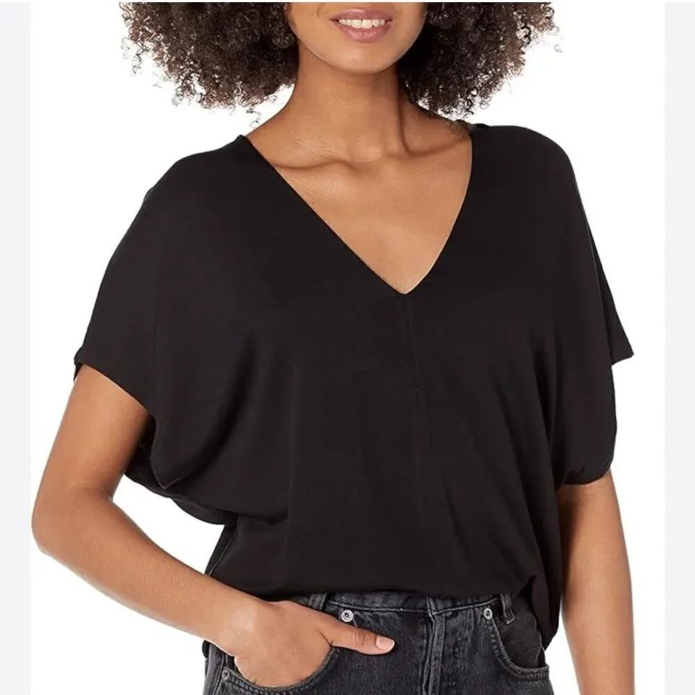 Vince V neck Short Sleeve Top